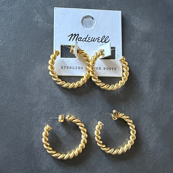 Madewell Puffed Rope Medium Hoop Earrings Twisted Gold NWT - Picture 5 of 6